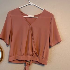 Light pink cropped blouse size L